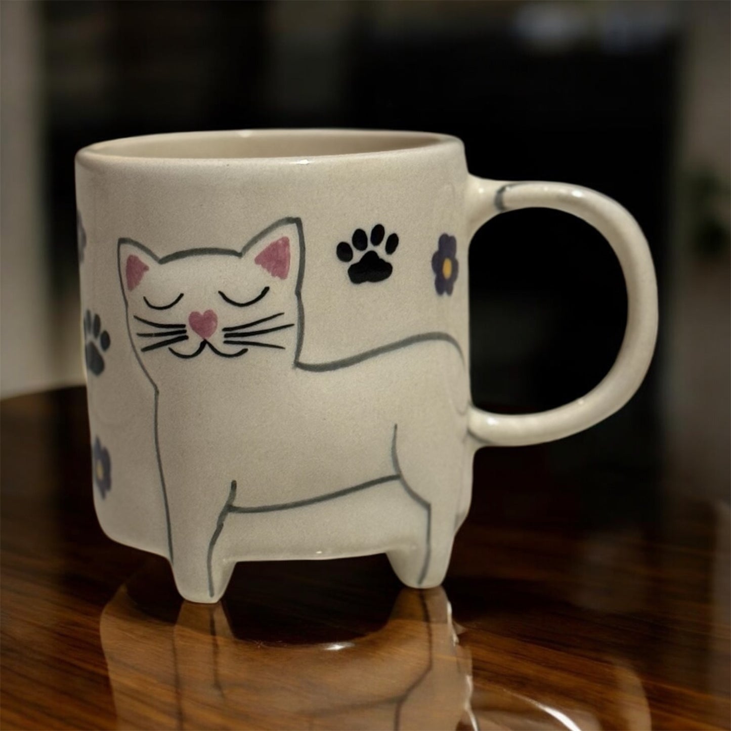 Taza perrito con huellitas