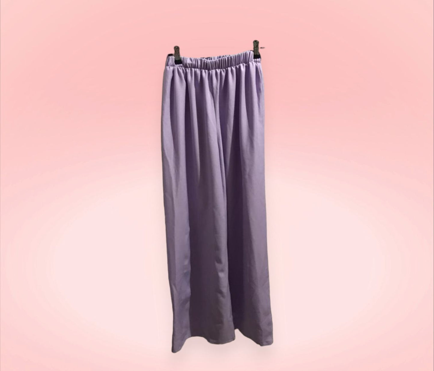 Pantalón acampanado