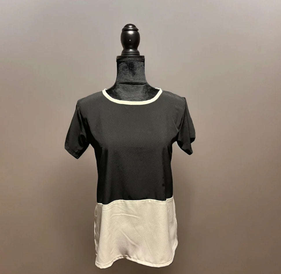 Blusa básica dos colores