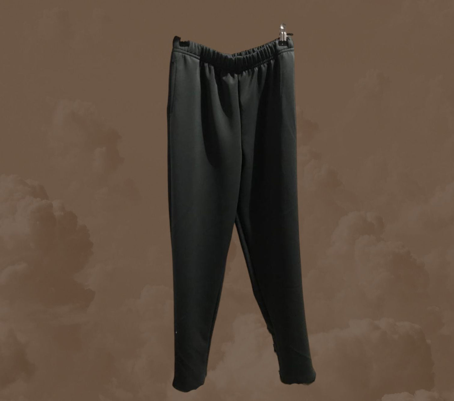 Pantalón tipo pants recto